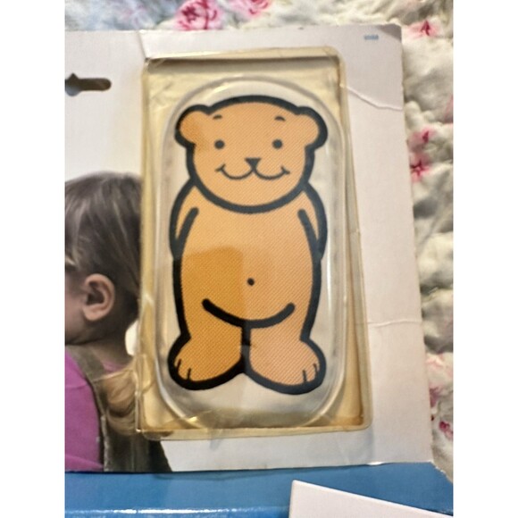 VTG 1983 BABY BEAR PLAYS AT HOME INFANT/TODDLER DEVELOPMENTAL SOFT BOOK - Picture 3 of 6